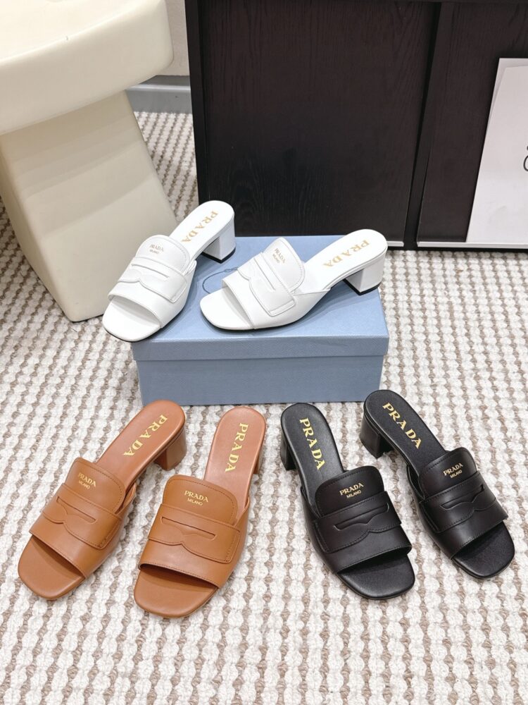 Giày cao gót vuông P• rada 10392200 35/40 H4.5