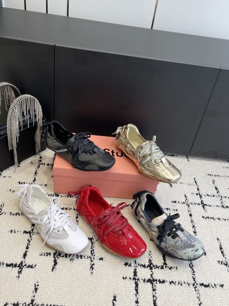 Giày sneaker A• cne Studios FA2160 35/40