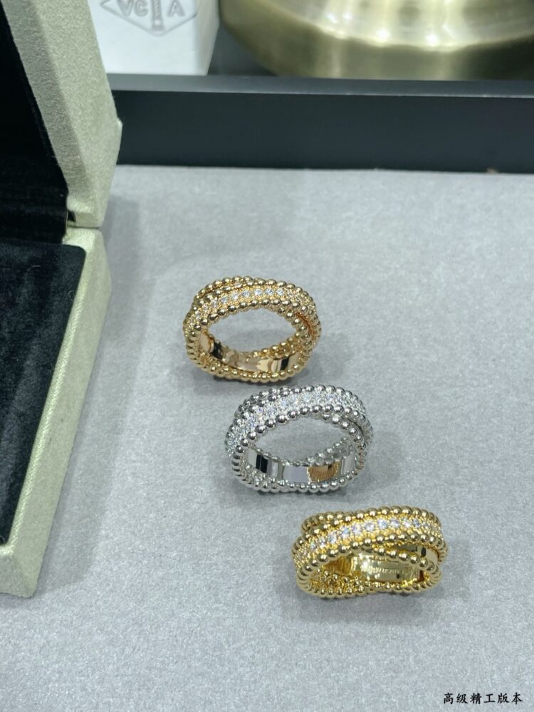 Nhẫn  Van .Cleef&Arpels    20461460