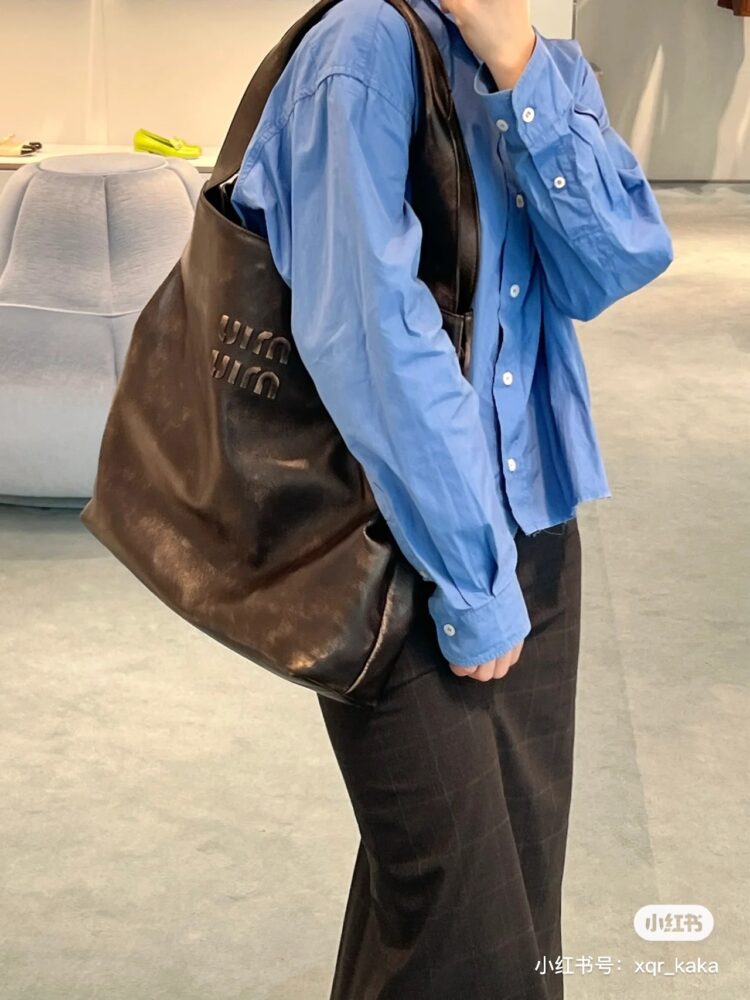 Túi M• iuMiu 5BC119 39x38.5x11cm