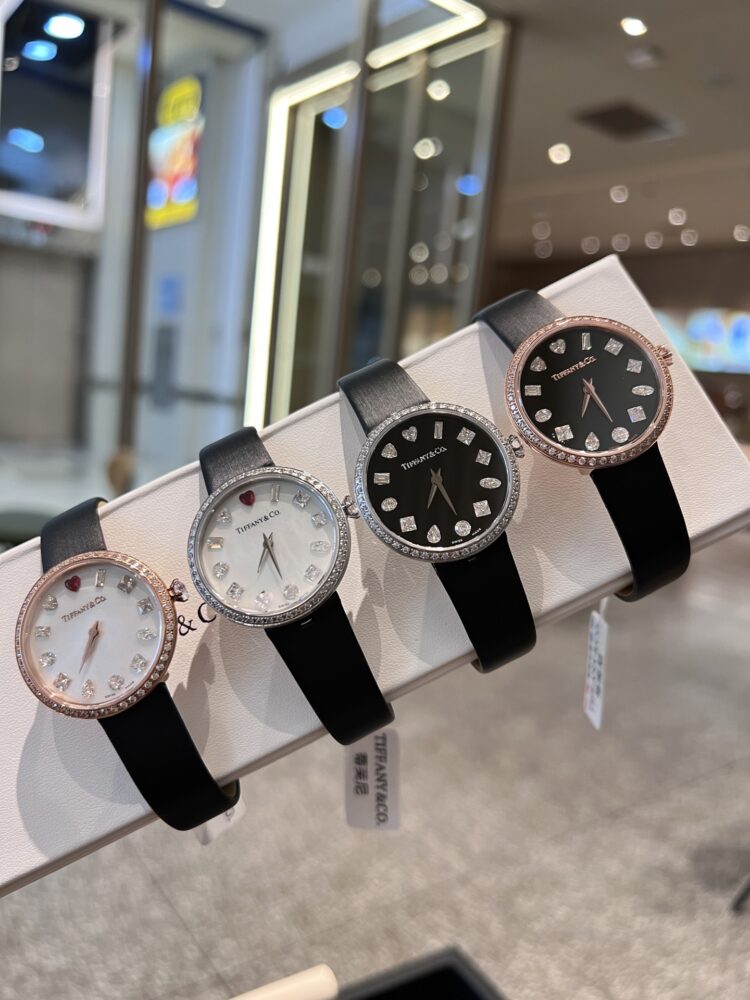 Đồng hồ T• iffany & Co 32mm