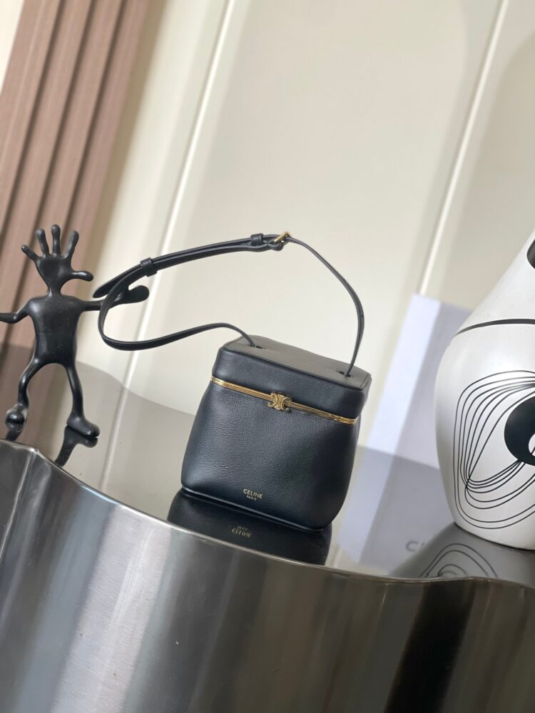 Túi C• eline Triomphe Frame 124232 12.5x12.5x12.5cm