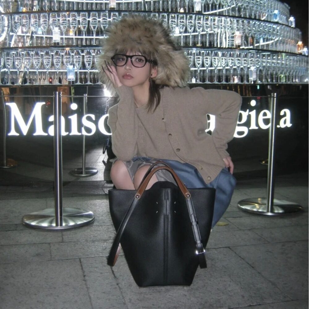 Túi MM6 Dress Age Hobo 3428 42x33cm