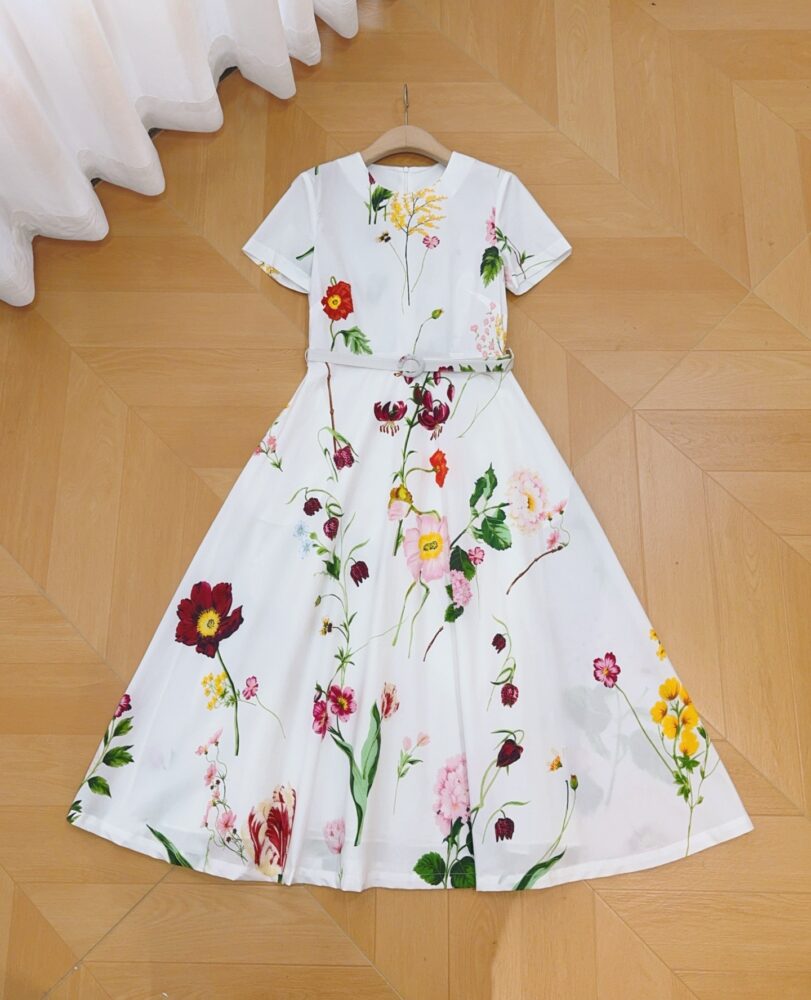 Váy Nữ Hiệu sml 5202240