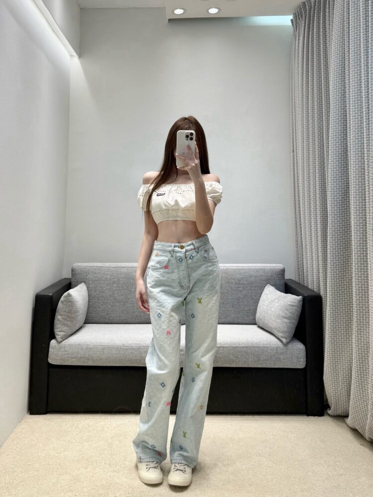 Quần  LV  sml 21081840