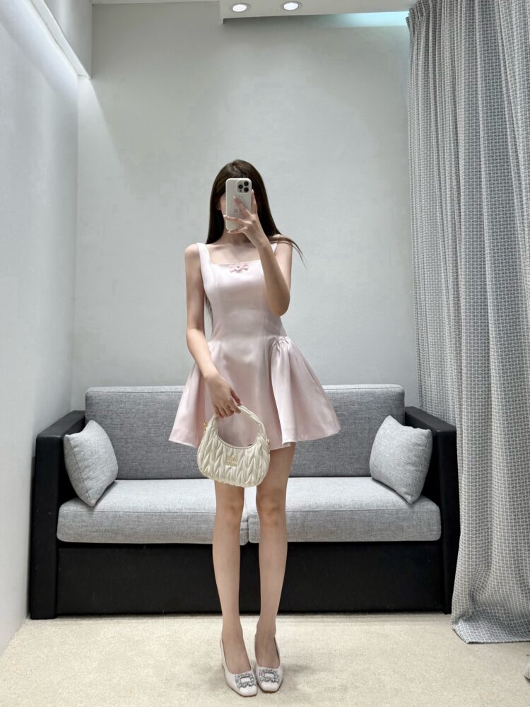 Đồ  Nữ Hiệu  sml 21082120