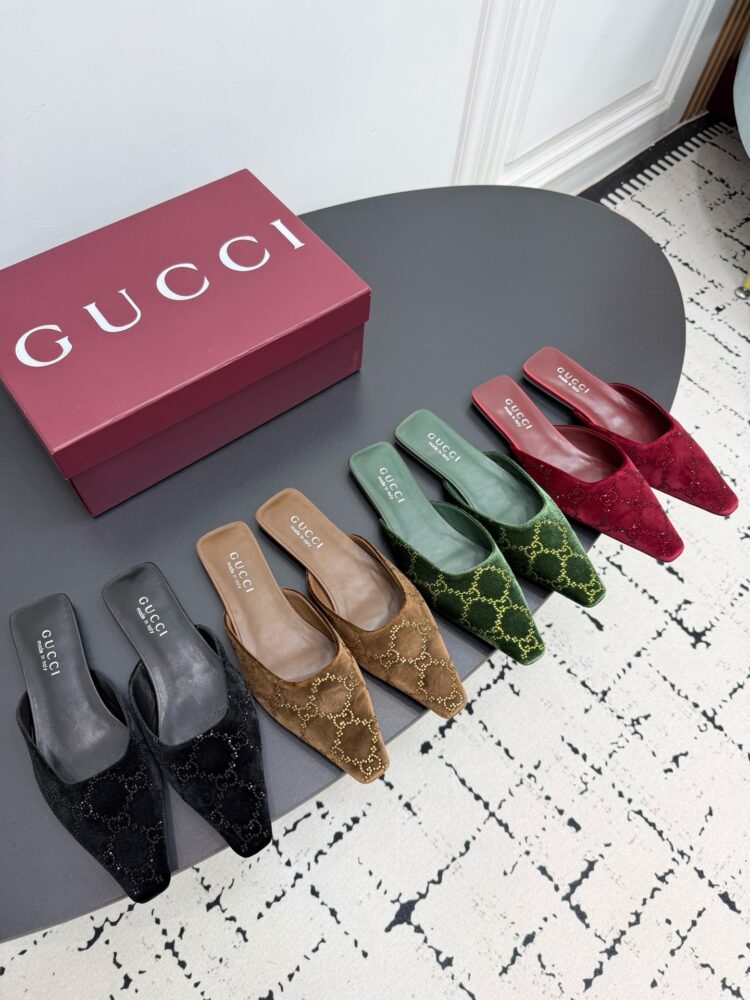 Giày sục bệt GC 40182280 35/42