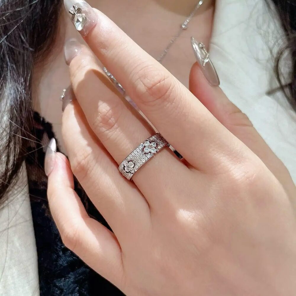 Nhẫn BR  20461720