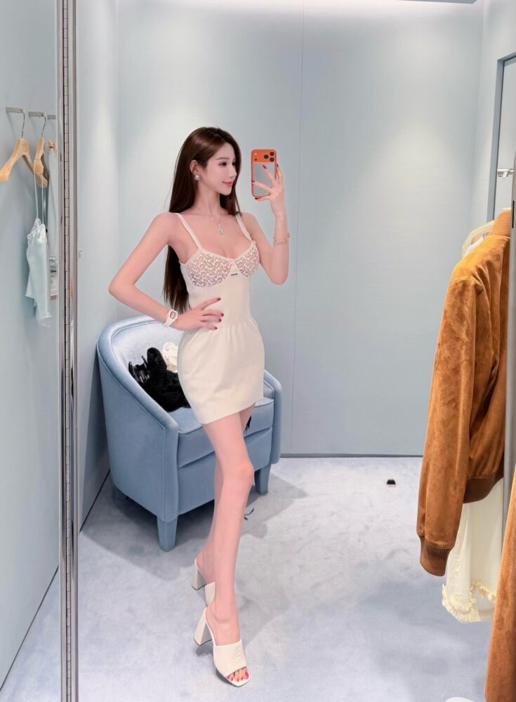 Váy MIU sml 30161920
