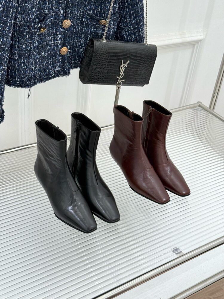 Boots cổ ngắn TR FA2840 35/41