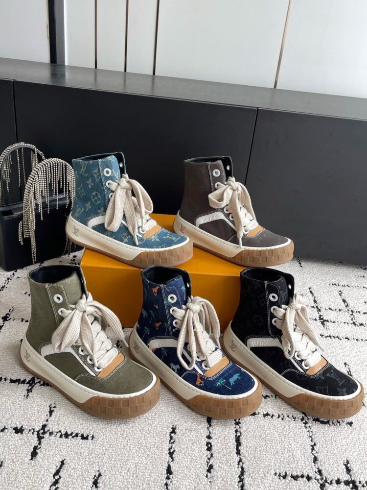 Giày sneaker cổ cao L• V FA2400 35/40-39/45
